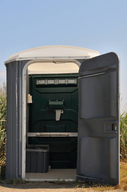 Best Luxury portable toilet rental  in Choctaw Lake, OH