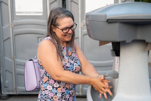 Best Emergency porta potty rental  in Choctaw Lake, OH